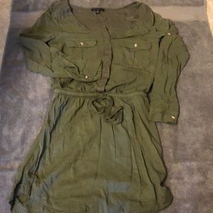 Olive green adjustable sleeves cargo dress